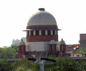 Ayodhya-dispute-hearing-in-Supreme-Court-political-rhetoric-fast