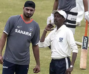 Team-India-to-get-spin-coach