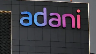 Adani's company's IPO, which was the best in Asia became rich even during the selling phase