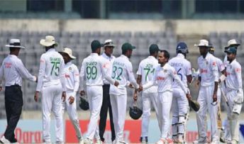 फर्नांडो का कहर, श्रीलंका ने बांग्लादेश को १० विकेट से रौंदा