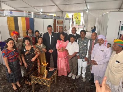 Indian handicrafts shine in Guatemala exhibition