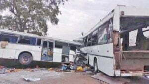 Tragic death of 40 people in collision of two buses, President announces three days of national mourning