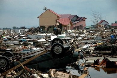 6.2 magnitude earthquake in Indonesia