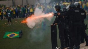 4 killed in shooting club explosion in Brazil