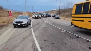 Highway 403 school bus collides with a vacuum truck in Oakville, multiple vehicles collide, six injured