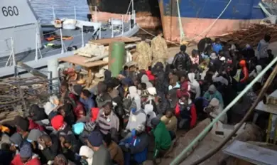 Tunisia rescues 305 migrants bound for Italy from sinking boats