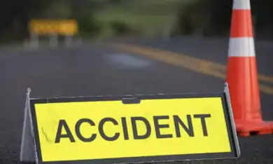 Two vehicles collided in a road accident, one dead and one injured