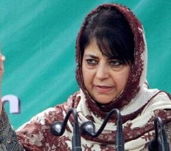 Mehbooba furious over the ban on schools associated with Jamaat