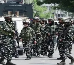 major-action-by-security-forces-in-jammu-and-kashmirs-budgam-3-lashkar-terrorists-arrested
