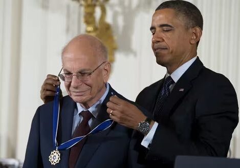 Nobel Prize-winning economist Daniel Kahneman dies at the age of 90